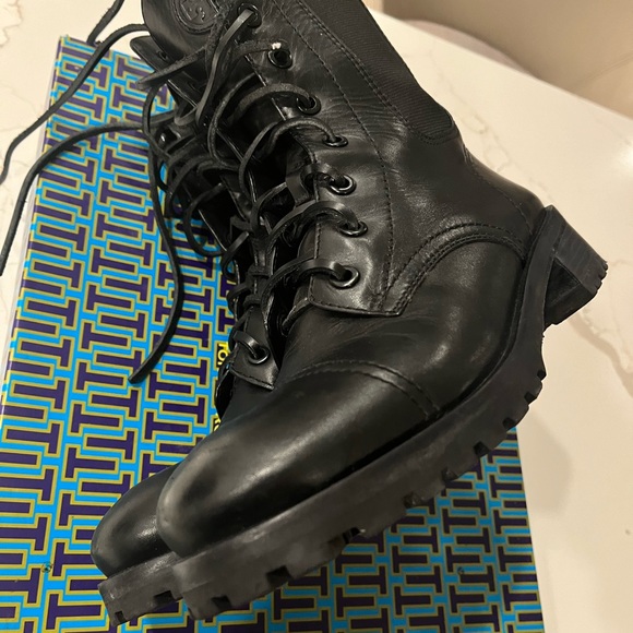 Tory Burch Combat Boots womens Size 9 - Picture 5 of 8
